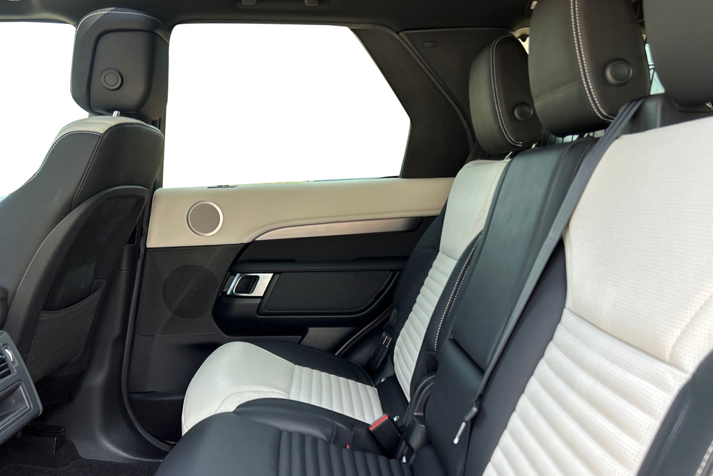 Land Rover Discovery D300 R-dynamic Se White #4