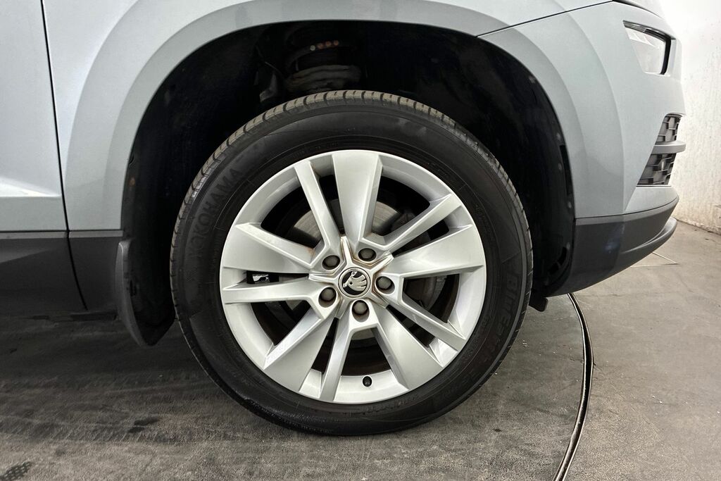 Skoda Karoq 1.5 Tsi Se Technology Dsg Grey #5