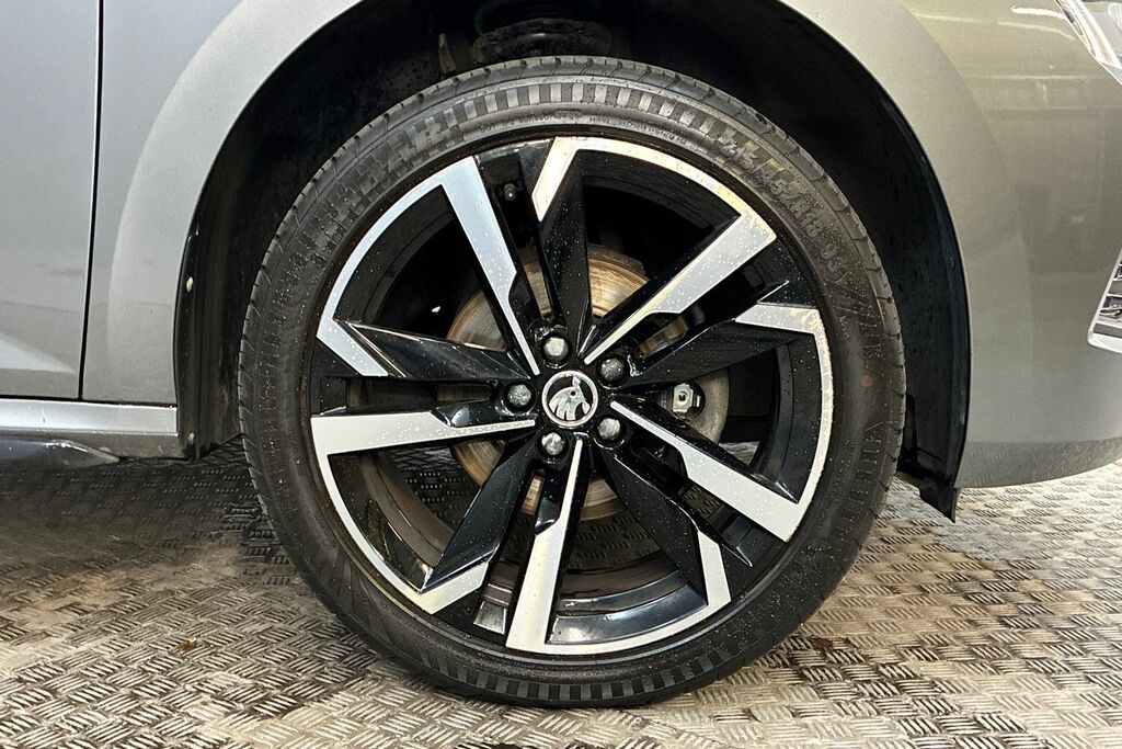 Skoda Kamiq 1.0 Tsi Monte Carlo Dsg Grey #5