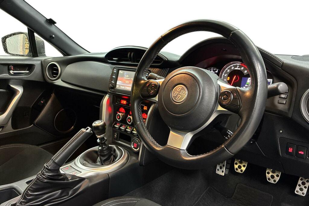 Toyota GT86 2.0 D-4s White #6
