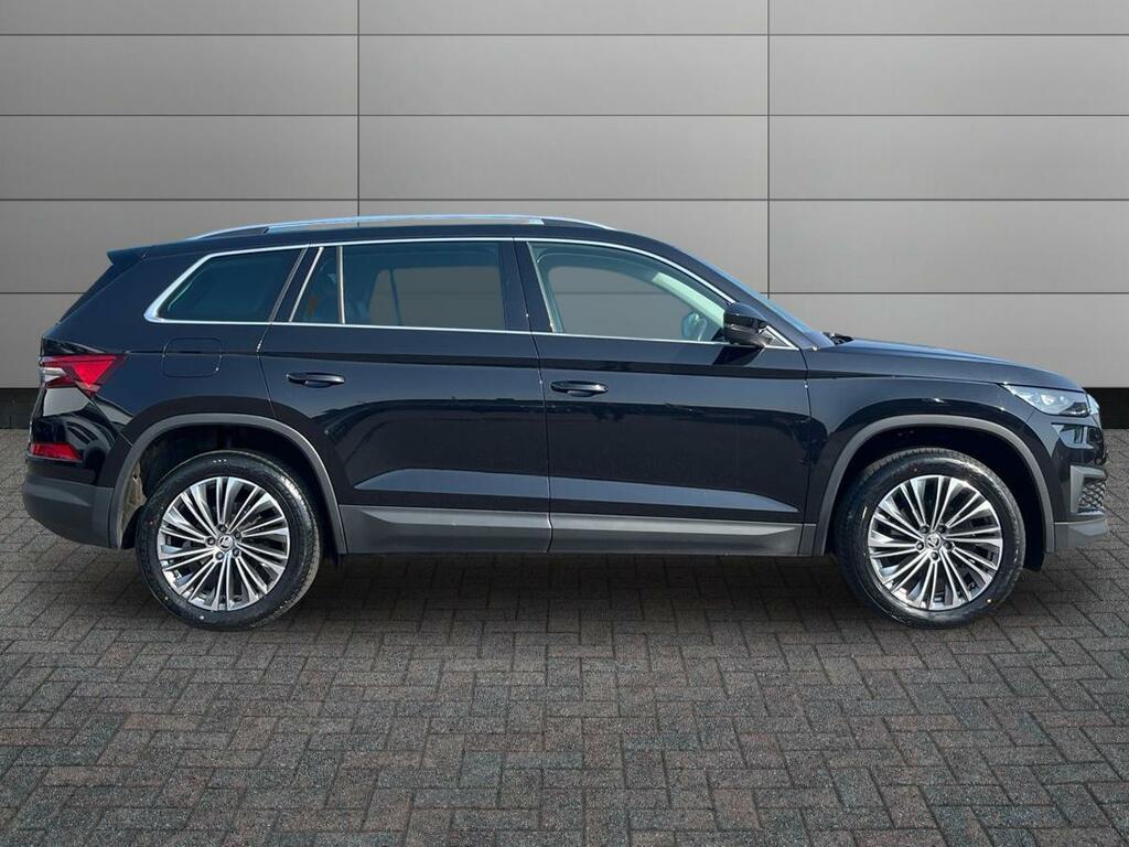 Skoda Kodiaq 1.5 Tsi 150Ps Se L Executive 7 Seat Dsg SY73TDU Black #4