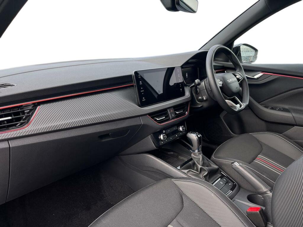 Skoda Kamiq 1.0 Tsi 116Ps Monte Carlo Edition Dsg White #2