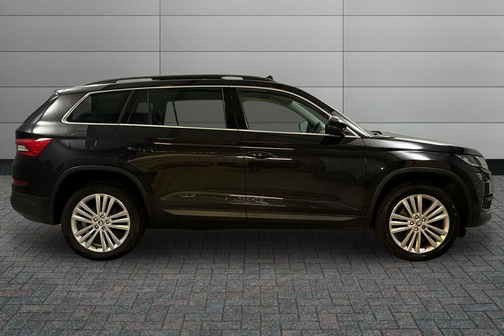 Skoda Kodiaq 2.0 Tsi 190 Se L 4X4 Dsg 7 Seat Black #4