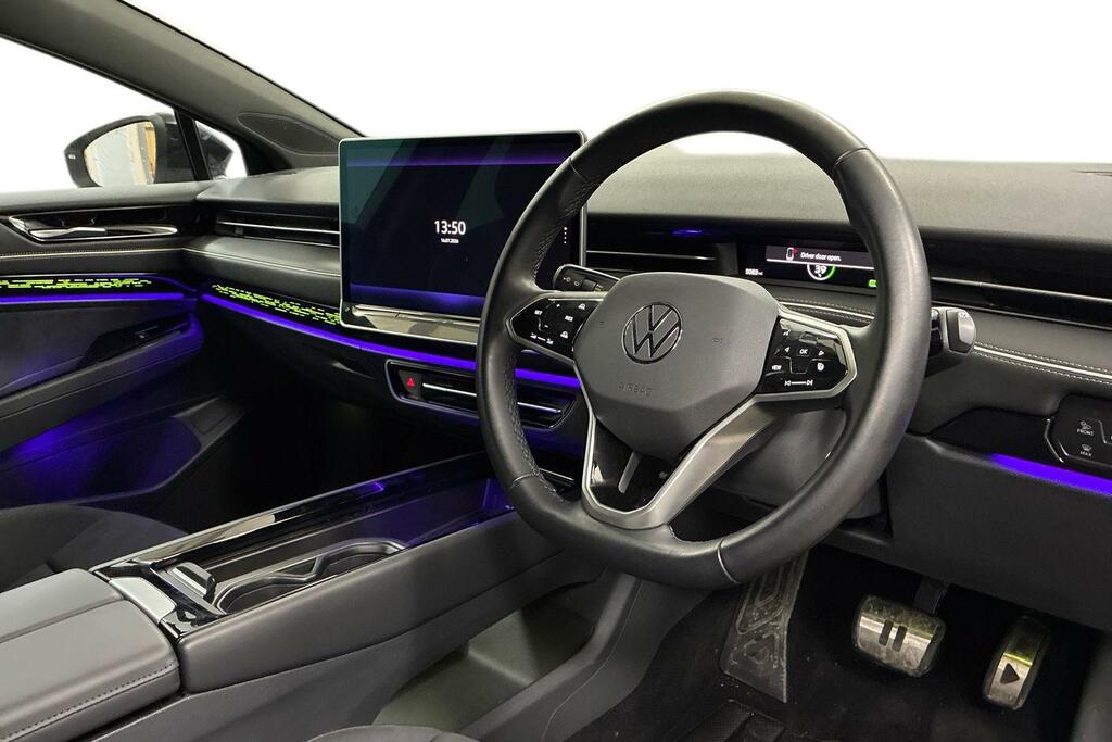 Volkswagen ID.7 210Kw Match Pro 77Kwh White #6