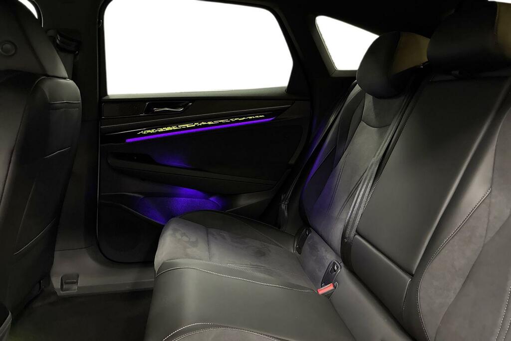 Volkswagen ID.7 Match Pro 77Kwh Black #9