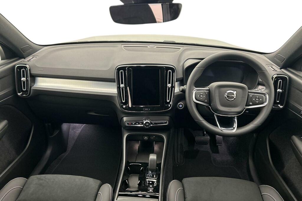 Volvo XC40 Black Edition Plus, B3 Mild Hybrid, SK26WYZ Grey #6