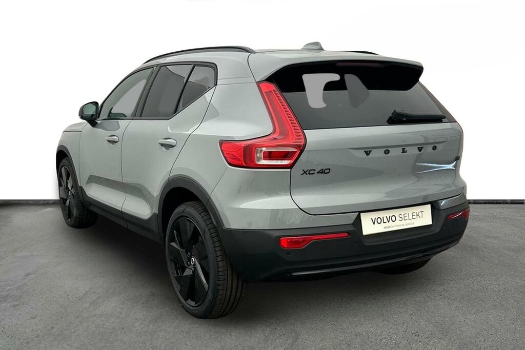 Volvo XC40 Black Edition Plus, B3 Mild Hybrid, SK26WYZ Grey #3