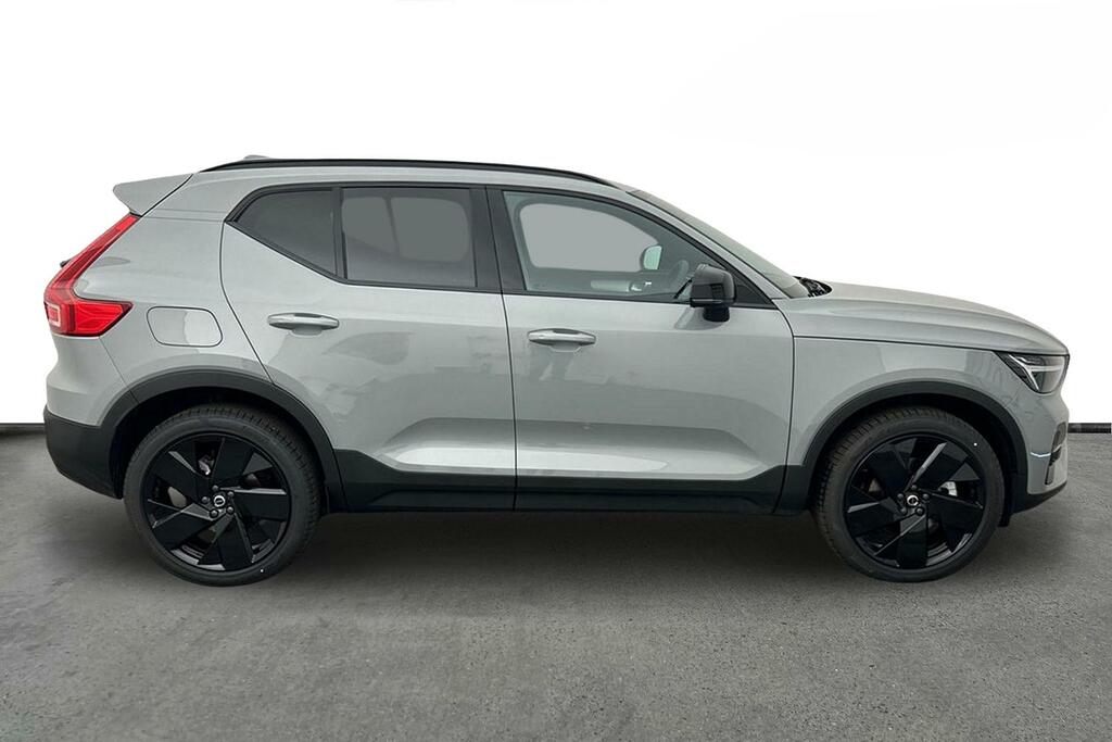Volvo XC40 Black Edition Plus, B3 Mild Hybrid, SK26WYZ Grey #4