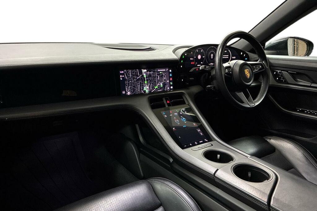 Porsche Taycan 420Kw 4S 93Kwh Grey #2