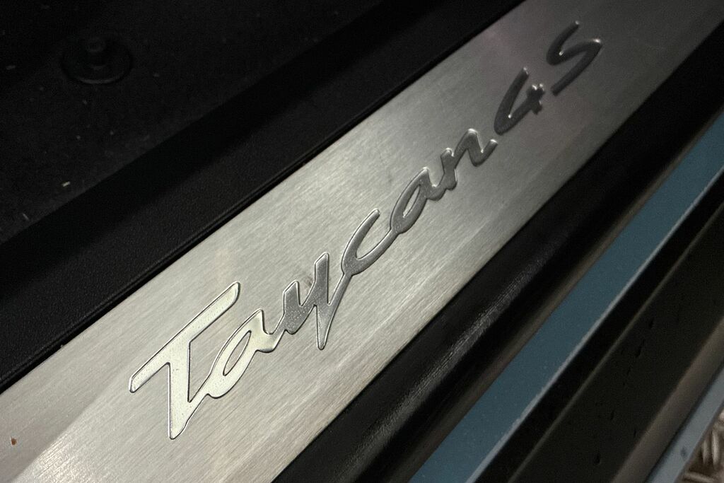 Porsche Taycan 4S Grey #19