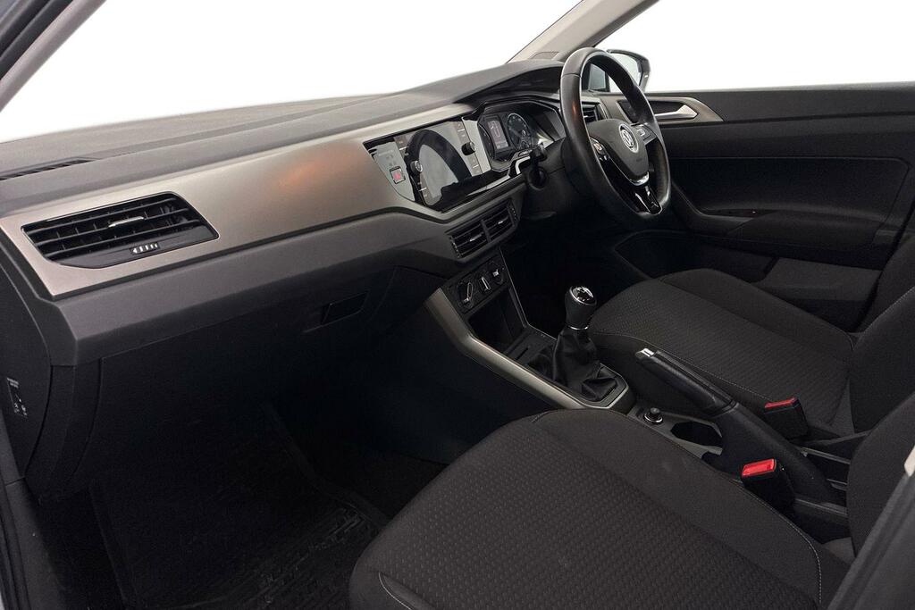 Volkswagen Polo 1.0 Tsi 95 Match SV70UFE Silver #2
