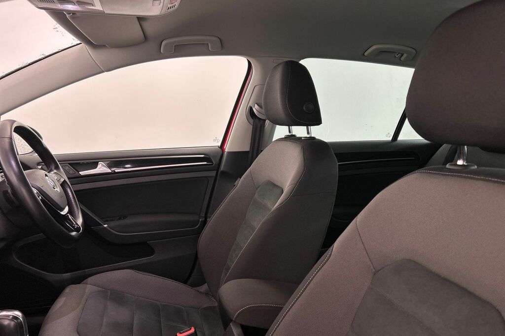 Volkswagen Golf R Silver #16