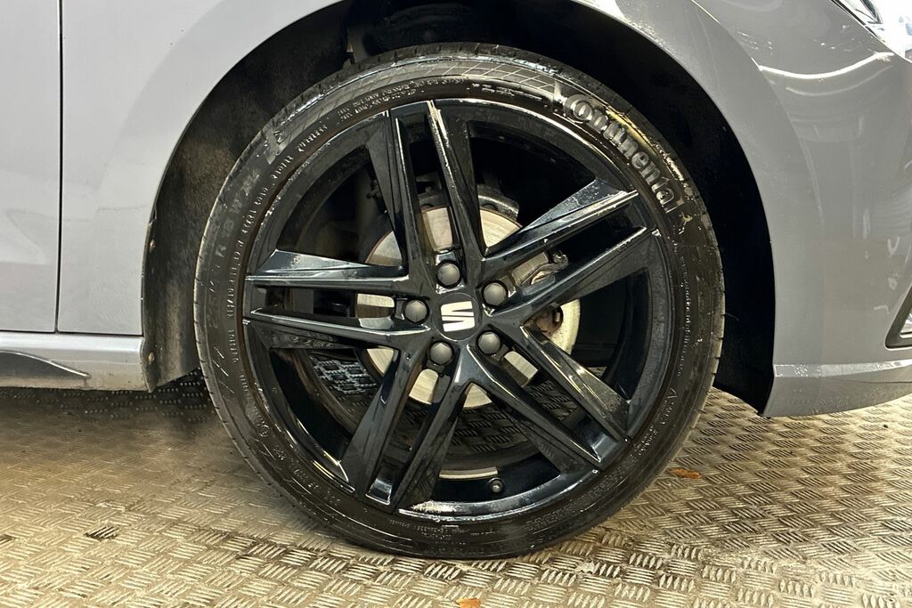 Seat Ibiza 1.0 Tsi 95 Fr Black Edition Grey #5