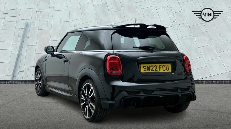Mini Hatch 3-Door Cooper Sport SW22FCU Black #2