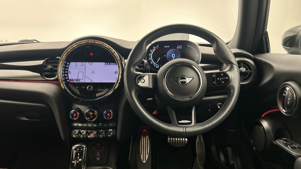 Mini Hatch 3-Door Cooper Sport SW22FCU Black #5