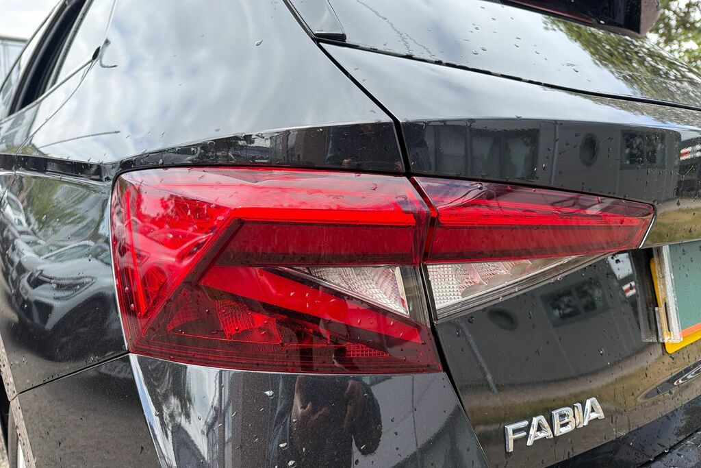 Skoda Fabia Design Edition Grey #19