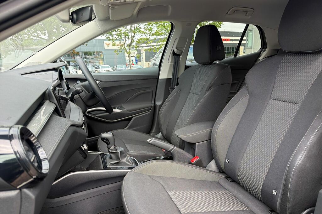 Skoda Fabia Design Edition Grey #16