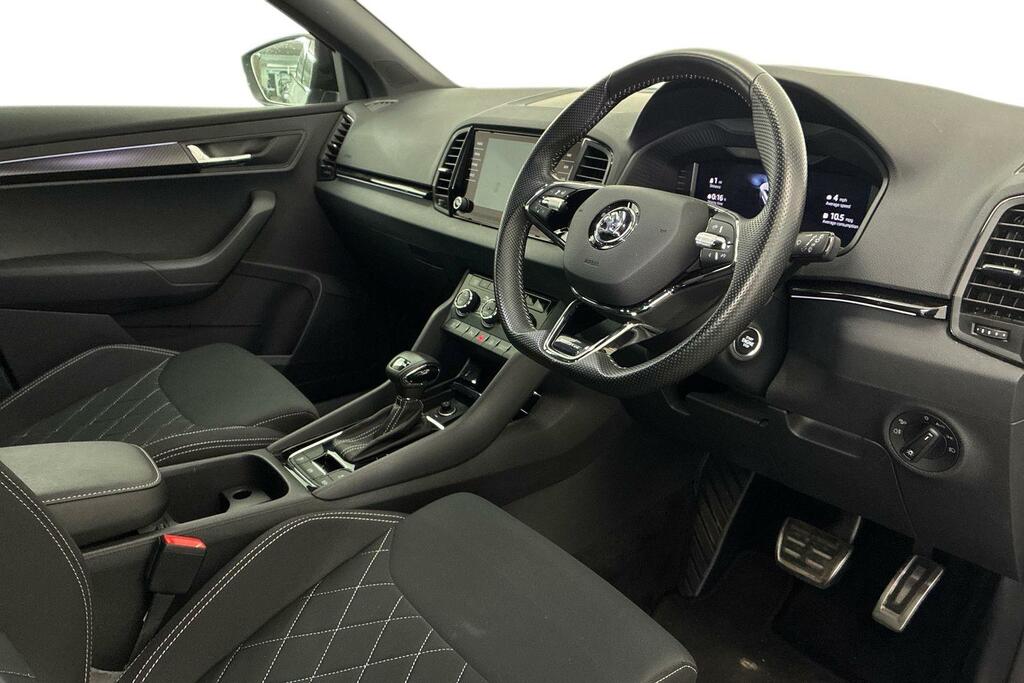 Skoda Karoq 1.5 Tsi Sportline Dsg Silver #6