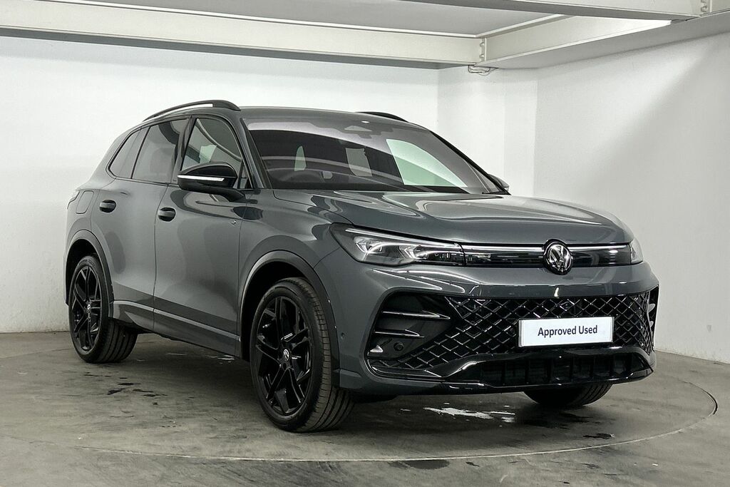 Volkswagen Tiguan 1.5 Etsi 150 Black Edition Dsg Grey