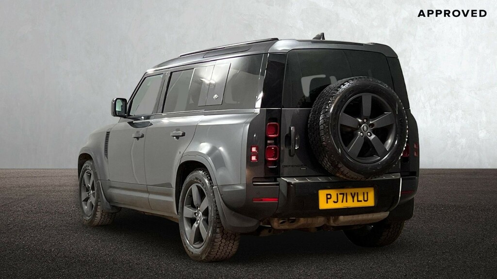Land Rover Defender 110 D300 Se Grey #2