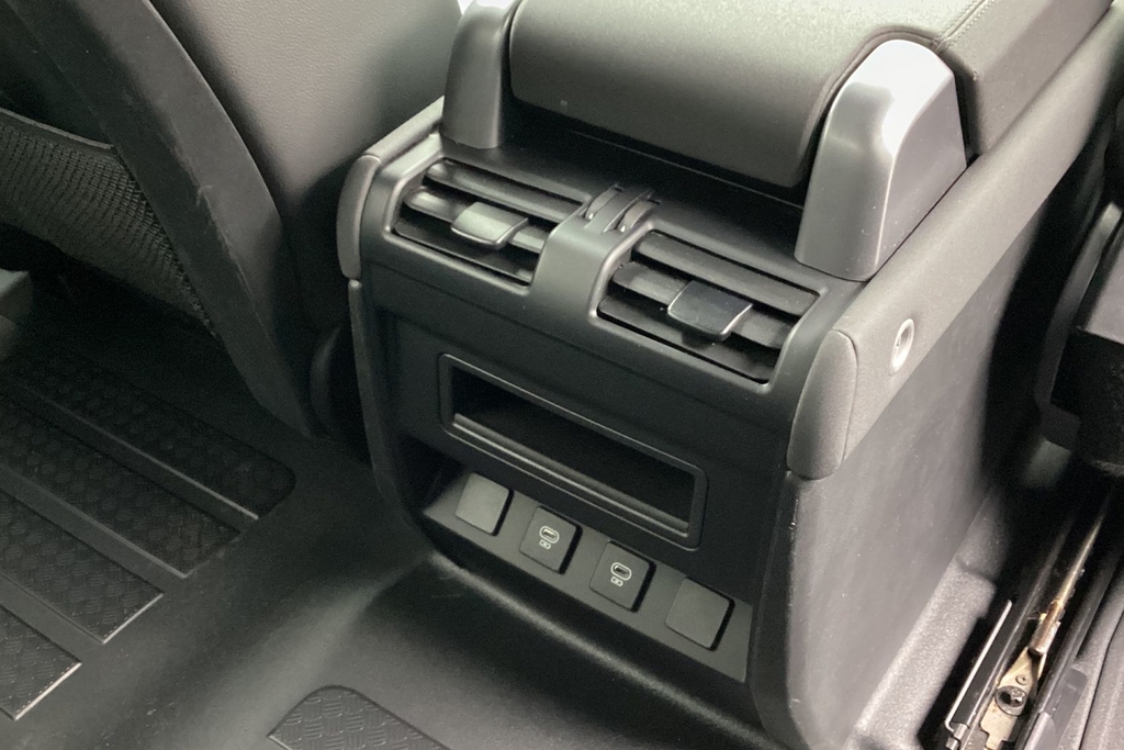 Land Rover Defender 90 Defender X-dynamic Se D Mhev Black #18