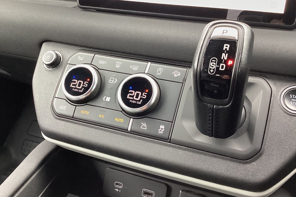 Land Rover Defender 90 Defender X-dynamic Se D Mhev Black #13