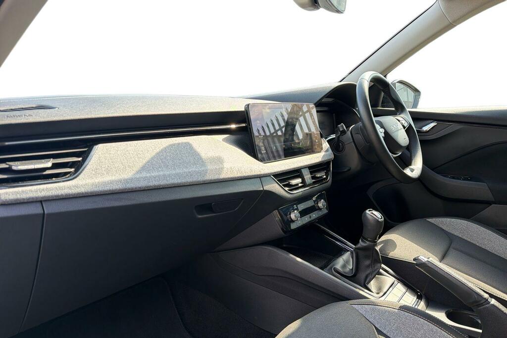 Skoda Kamiq 1.0 Tsi Se Edition Black #2