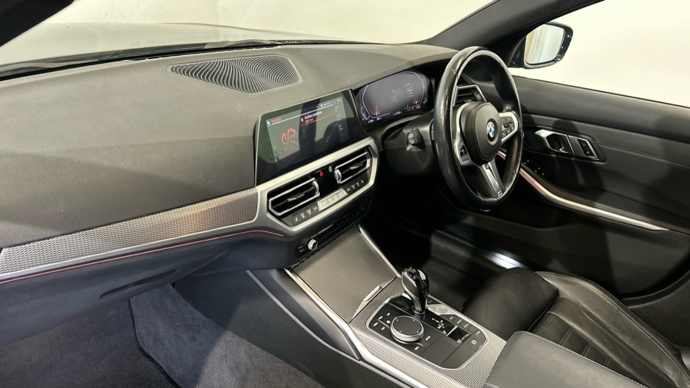 BMW 3 Series 2L Se Pro Black #7