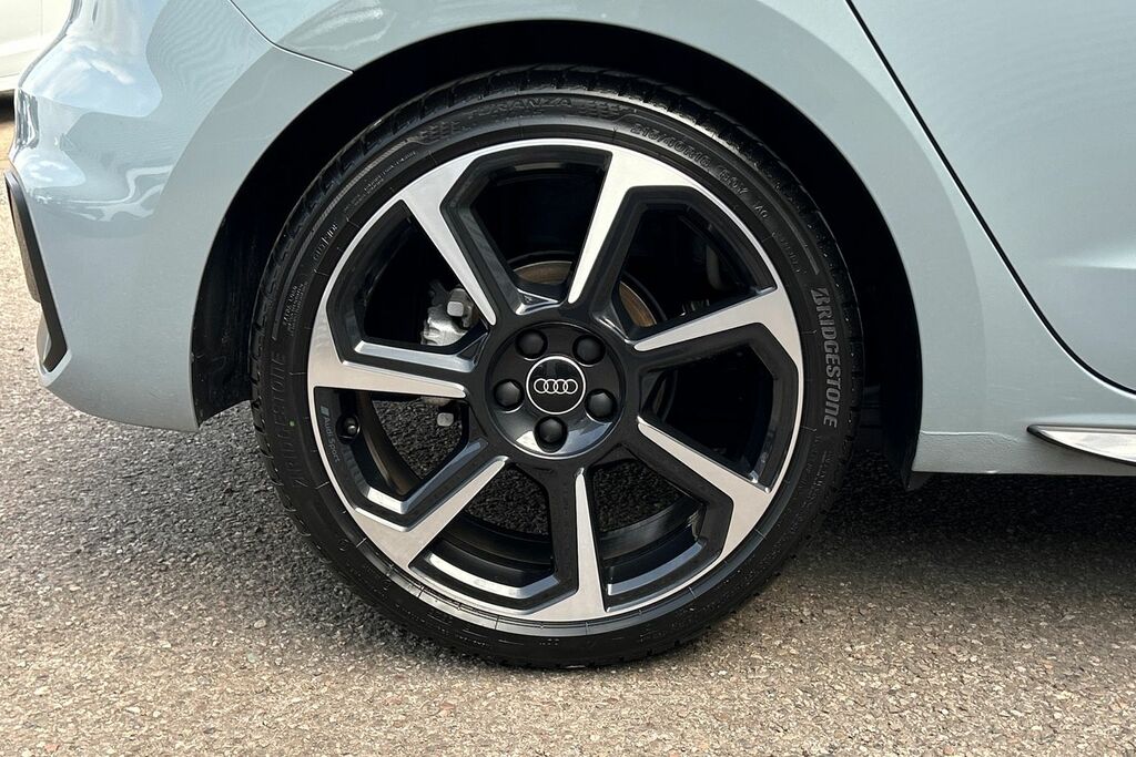 Audi A1 Black Edition 30 Tfsi 116 Ps S Tronic Grey #5
