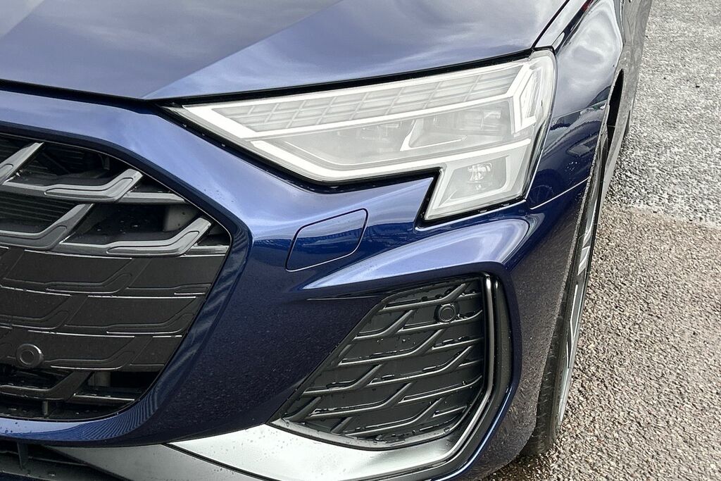 Audi A3 1.5 Tfsi E 204 S Line S Tronic 2026 Black #18