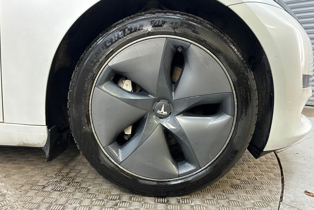 Tesla Model 3 Long Range Awd White #5