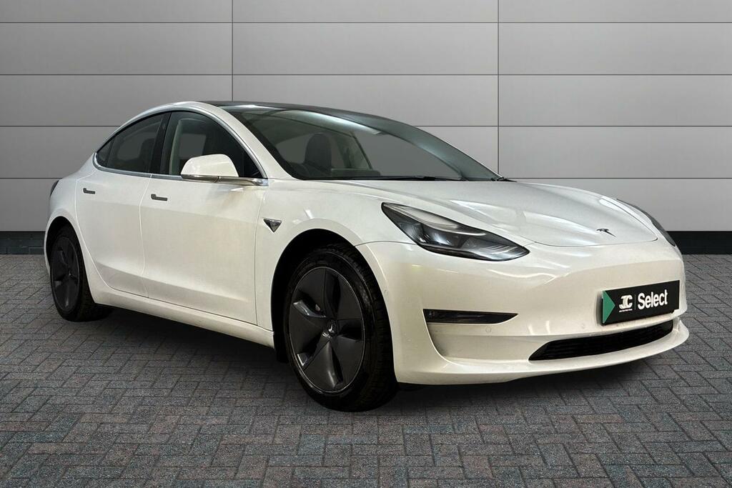 Tesla Model 3 Long Range Awd White