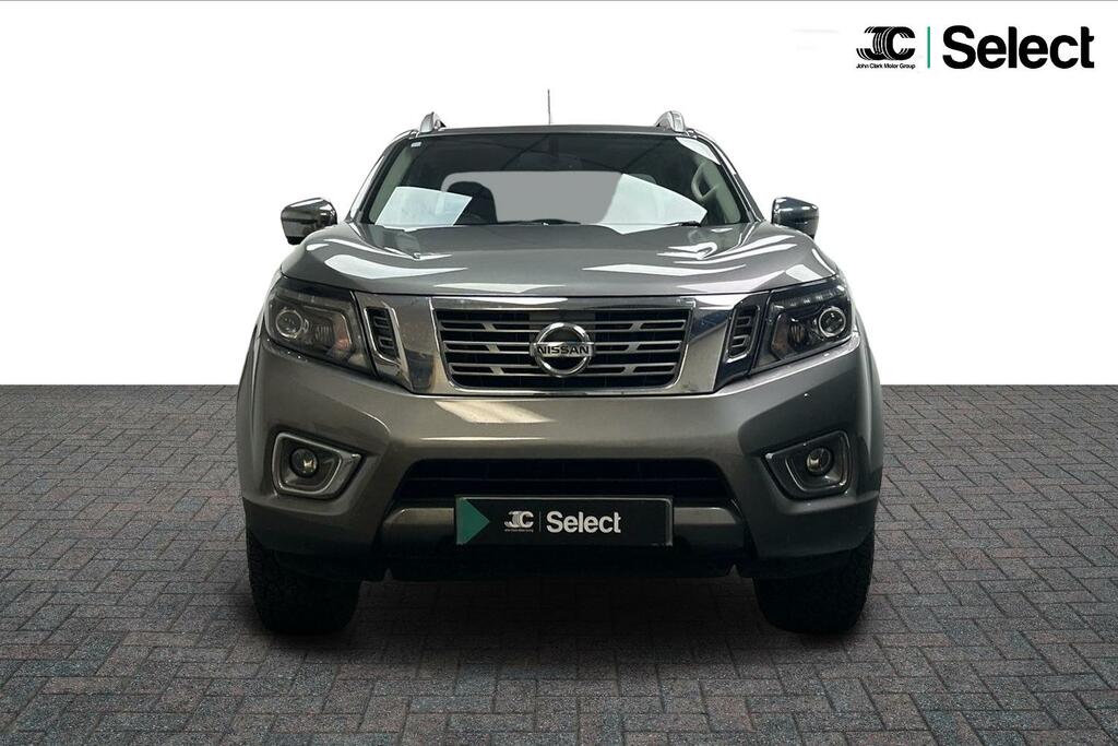 Nissan Navara Navara Tekna Dci Black #11