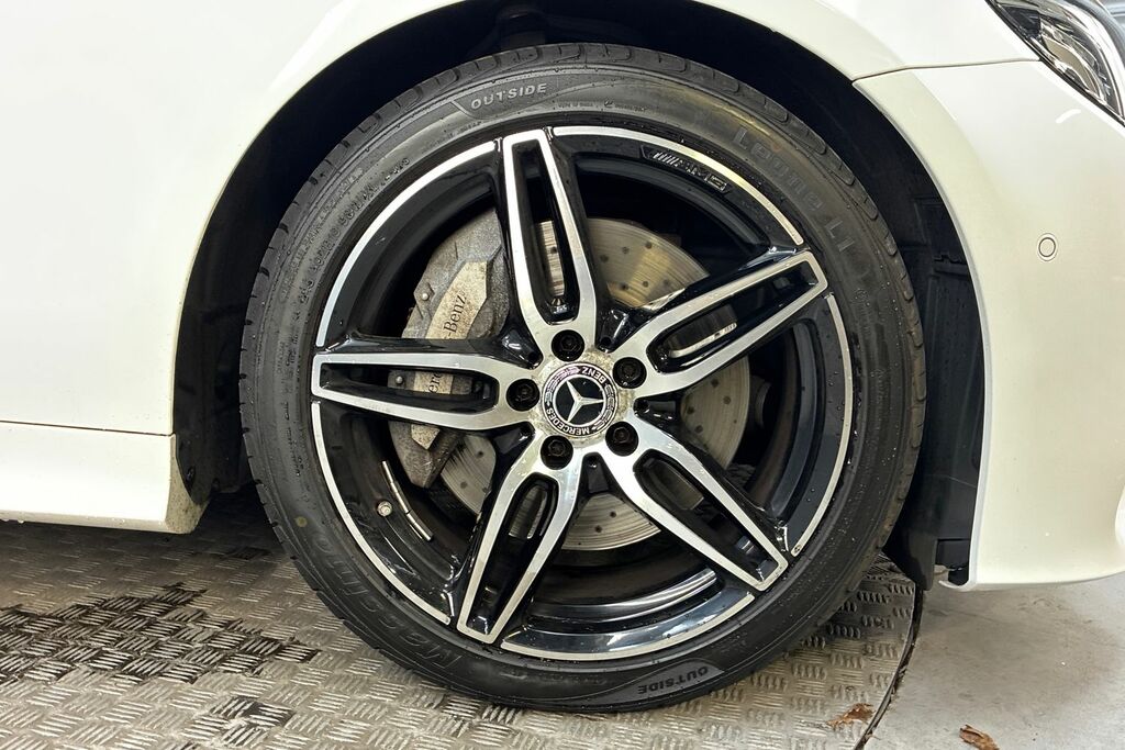 Mercedes-Benz E Class E300 Amg Line 9G-tronic White #5