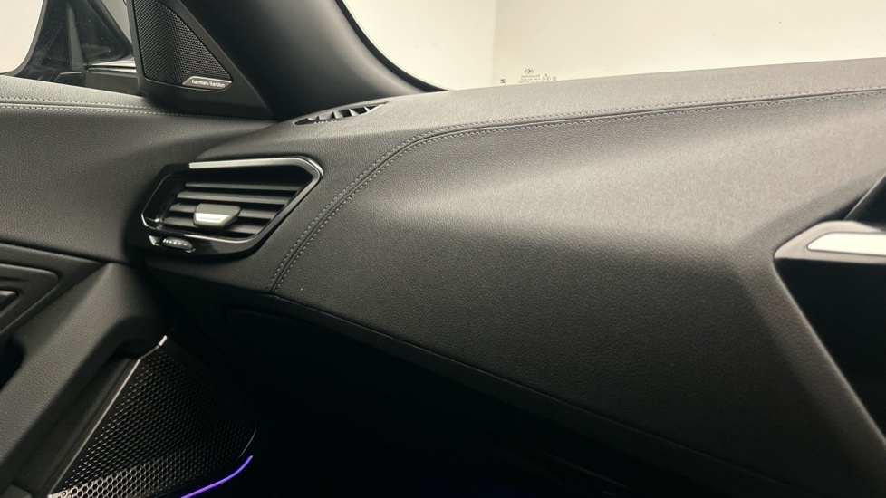 BMW Z4 Sdrive M40i Black #25