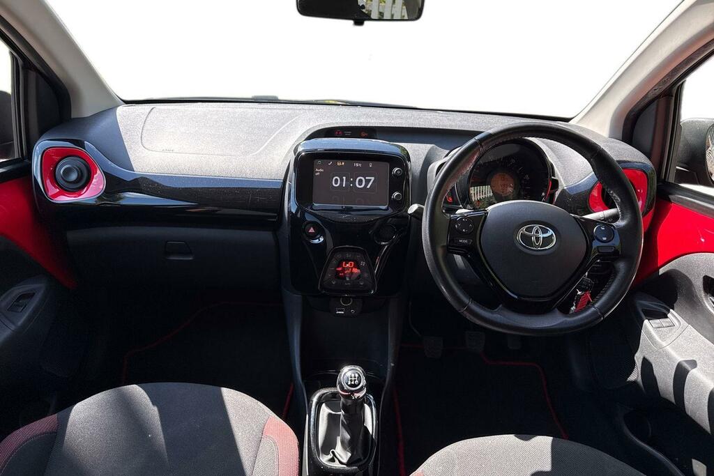 Toyota Aygo 1.0 Vvt-i X-cite 4 Red Bi-tone Hatchback Petro Red #5