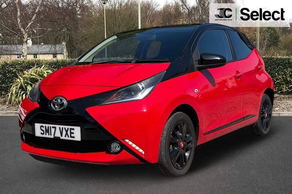 Toyota Aygo 1.0 Vvt-i X-cite 4 Red Bi-tone Hatchback Petro Red #3
