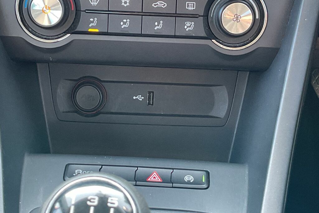 MG MG3 1.5 Vti Tech Exclusive Nav Hatchback Ma Silver #21