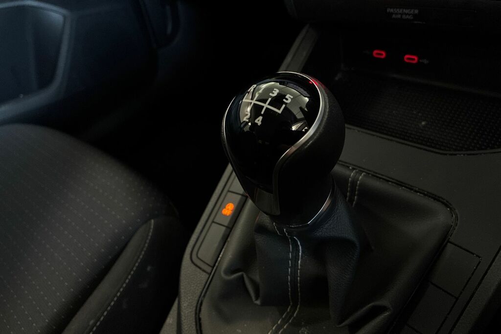 Seat Ibiza 1.0 Tsi 95 Se Technology Black #22