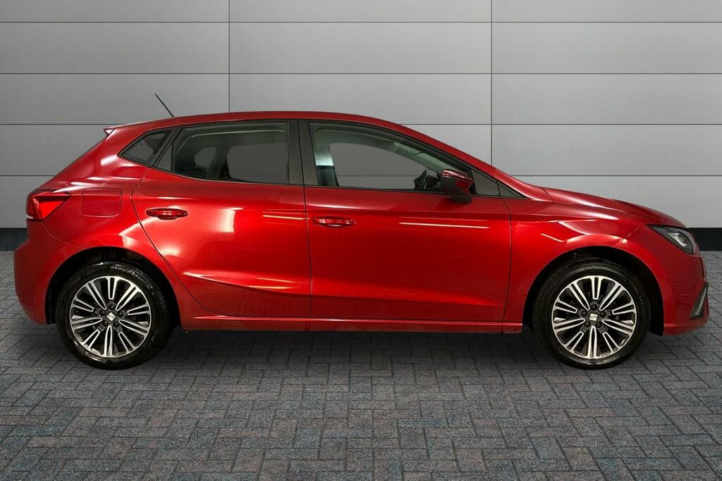 Seat Ibiza 1.0 Tsi 95 Se Technology Black #4