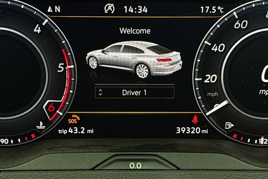 Volkswagen Arteon White #15