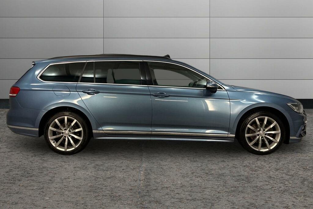 Volkswagen Passat 2.0 Tdi R-line Dsg Panoramic Roof 7 Speed Blue #4
