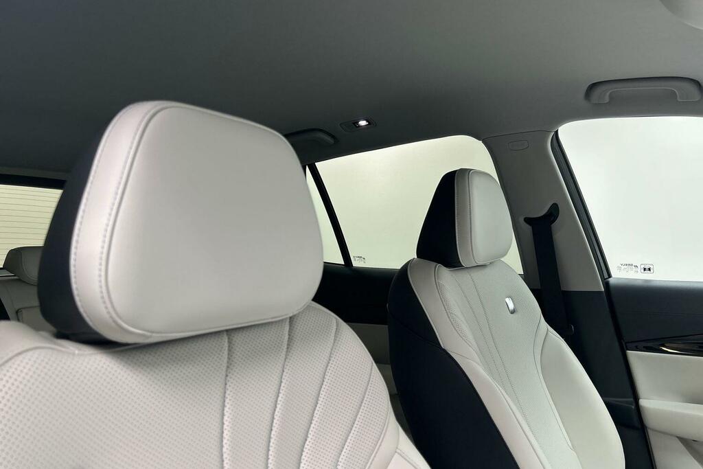 Geely EX5 60.22Kwh Pro Suv 218 Ps White #31