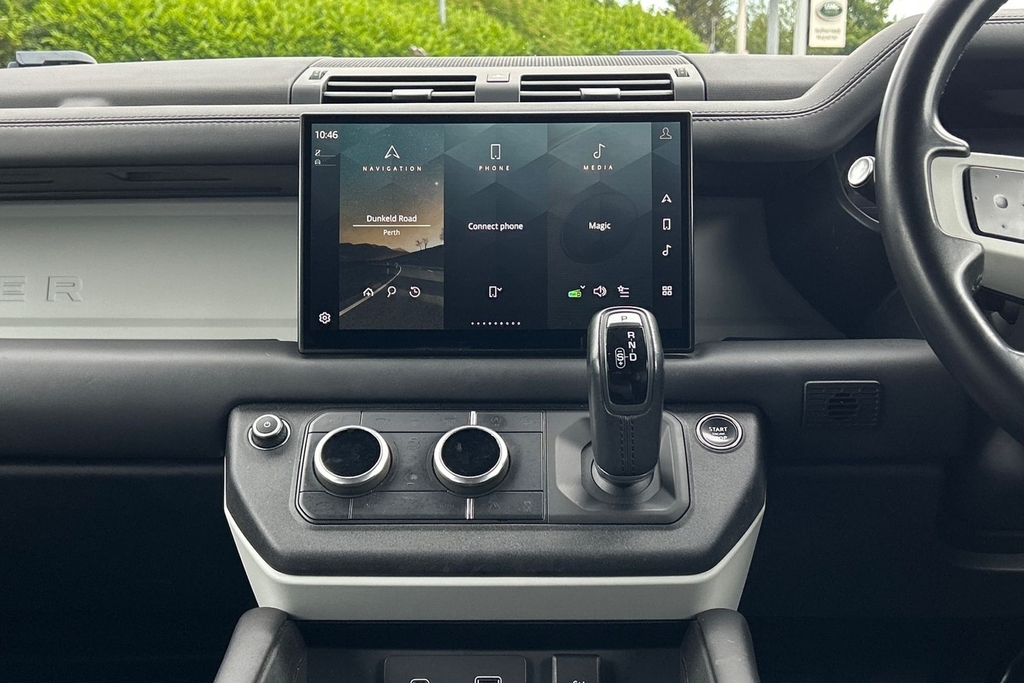 Land Rover Defender 90 X Grey #14