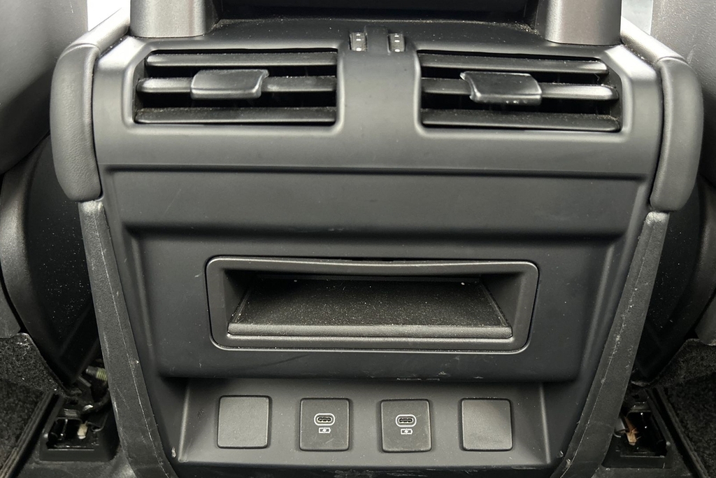 Land Rover Defender 90 X Grey #18