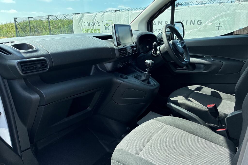 Vauxhall Combo 2300 1.5 Turbo D 100Ps H1 Prime Van White #2