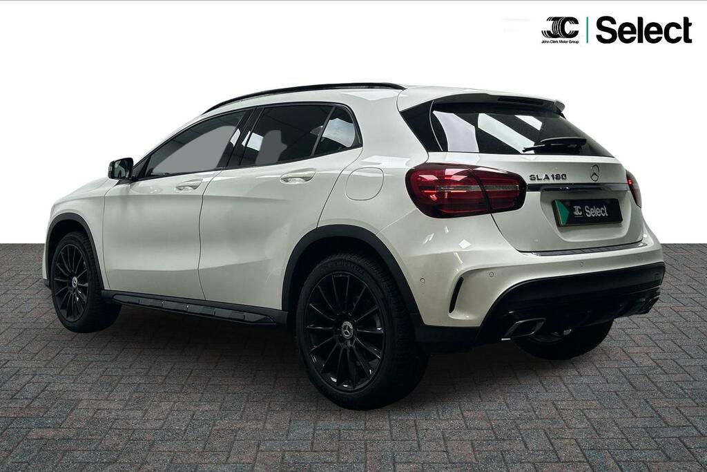 Mercedes-Benz GLA Class 1.6 Gla180 Amg Line Edition 7G-dct Euro 6 Ss White #4