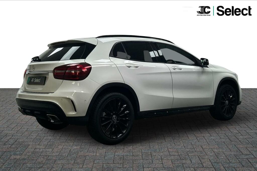 Mercedes-Benz GLA Class 1.6 Gla180 Amg Line Edition 7G-dct Euro 6 Ss White #2