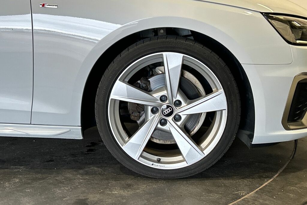 Audi A4 S Line 35 Tdi 163 Ps S Tronic White #5
