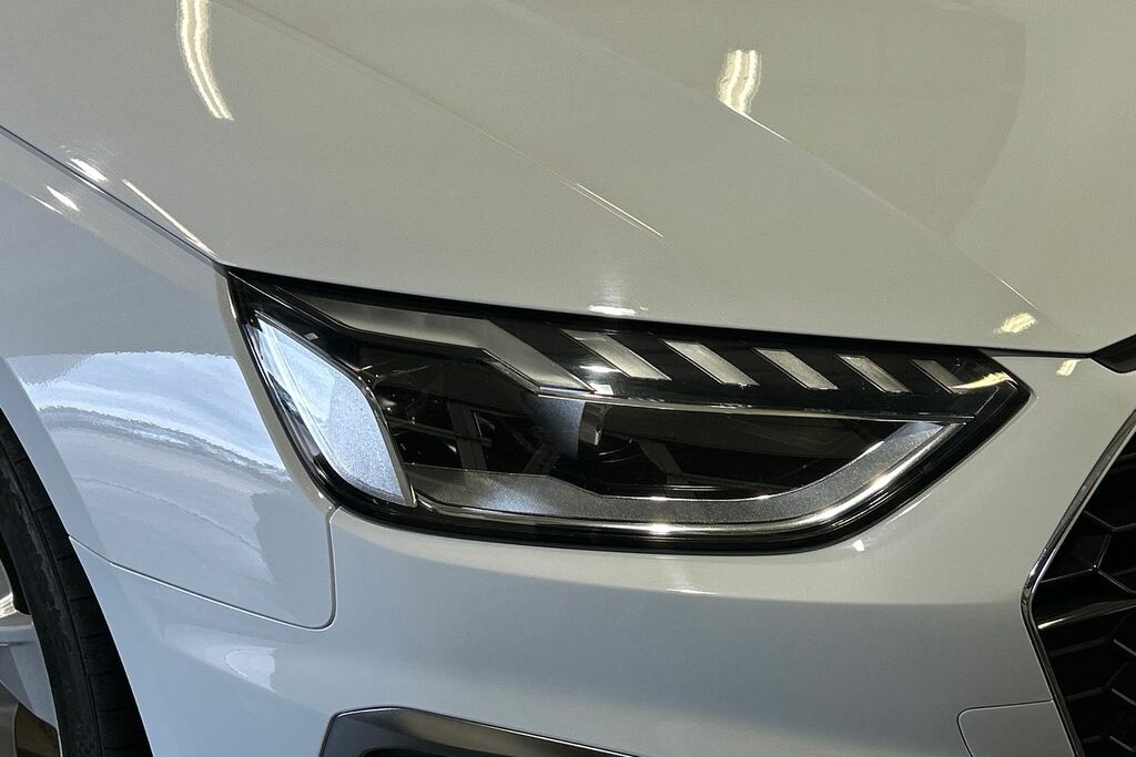 Audi A4 35 Tfsi Black Edition S Tronic White #18